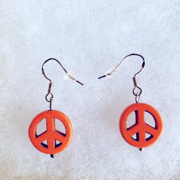 7/8” Orange Peace Sign Drop/Dangle Earrings on Sterling Silver EarWires - Picture 1 of 3